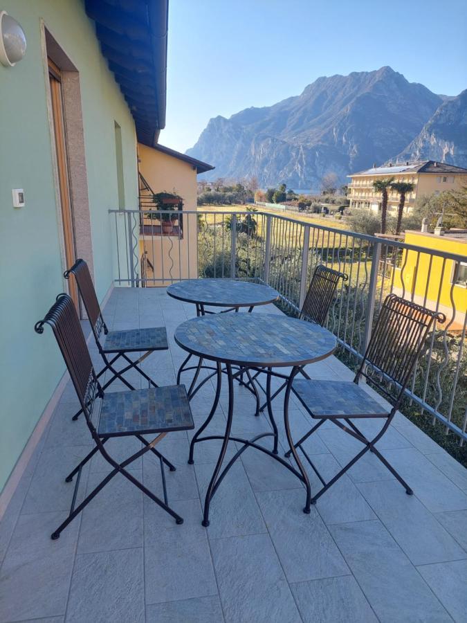 La Bougainville - Luxury Apartment Torbole Sul Garda Esterno foto