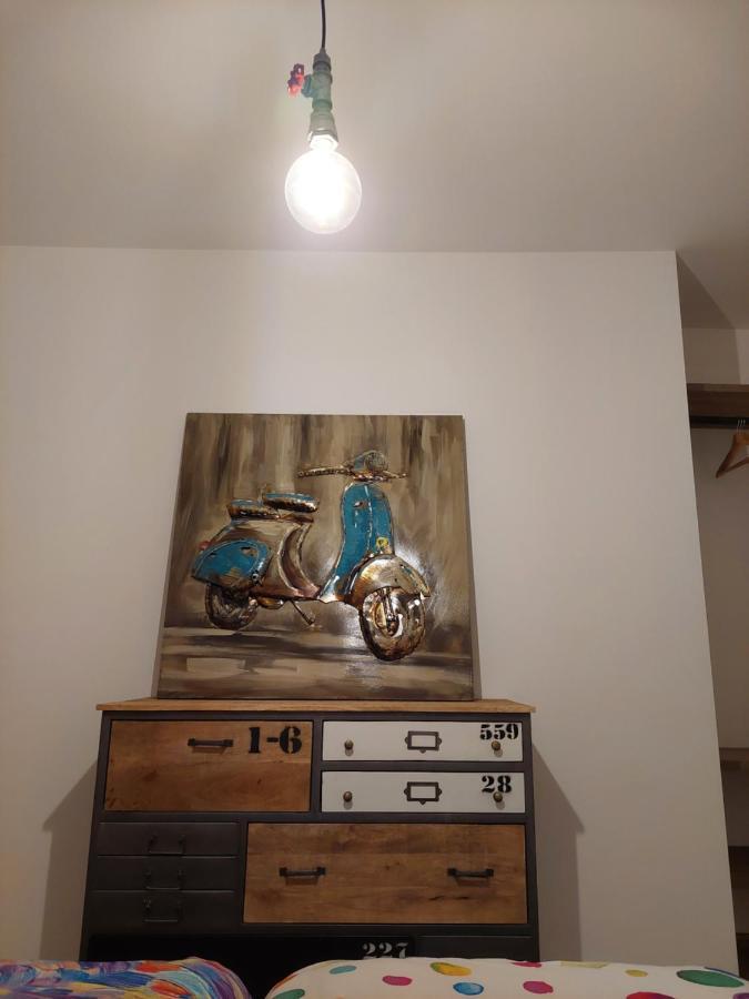 La Bougainville - Luxury Apartment Torbole Sul Garda Esterno foto