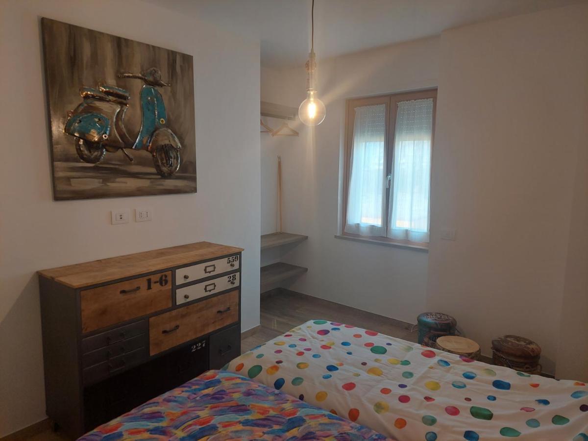 La Bougainville - Luxury Apartment Torbole Sul Garda Esterno foto