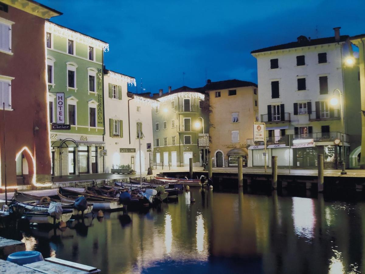 La Bougainville - Luxury Apartment Torbole Sul Garda Esterno foto